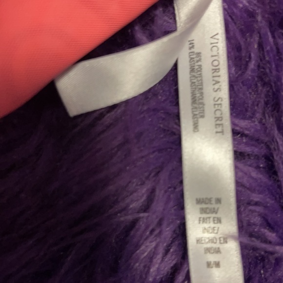 Victoria Secrets (VSX)Sports Bra - Picture 3 of 3